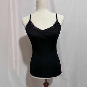 BCBGMaxAzria Ribbed Silk Tank Top. Size: M/L